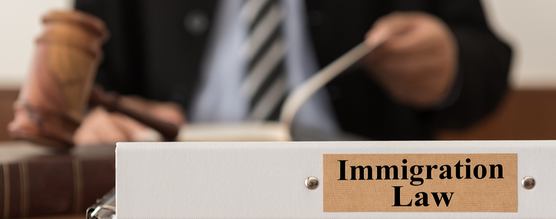 10 Tips for Working With an Immigration Attorney